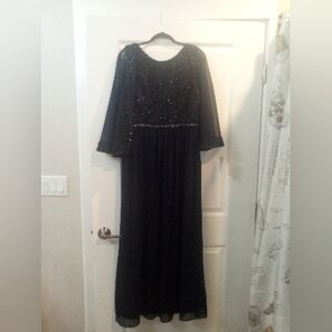 Navy Blue Formal Beaded Sleeveless With Sheer Sleeve Covers Size 12